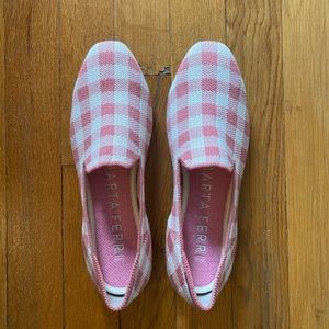 Rothy’s primrose check loafers size 6